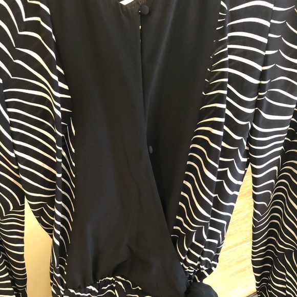 INTERMIX BLACK AND WHITE ROMPER - Picture 3 of 4